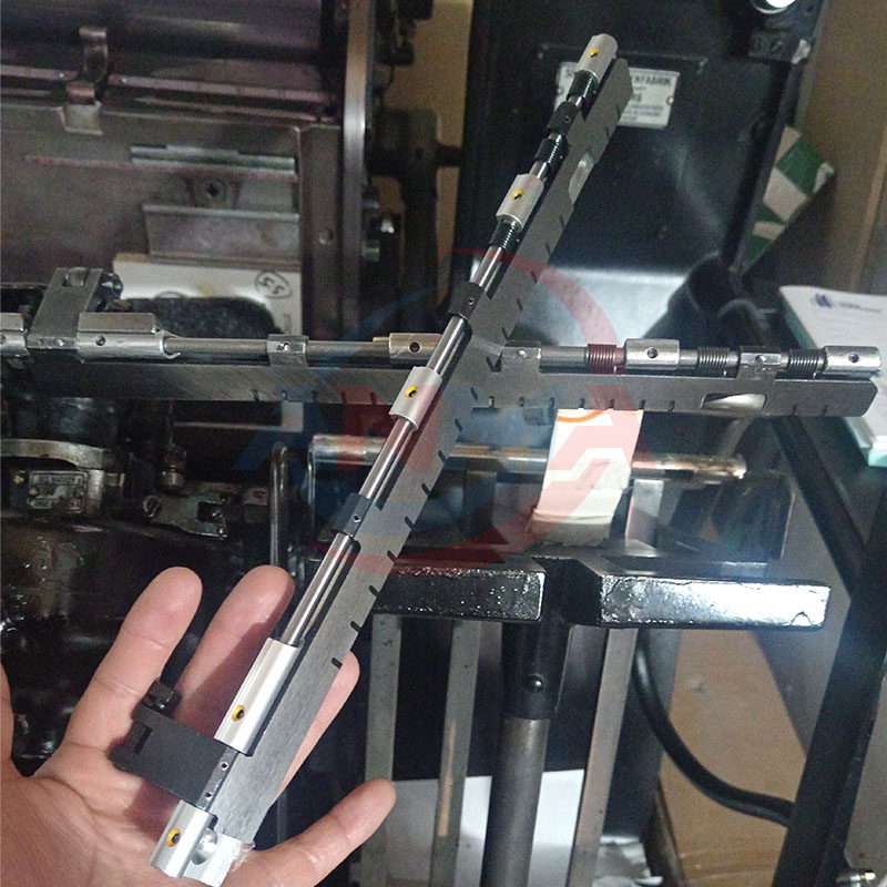 Commercial Offset Printing - 1 Buah untuk Suku Cadang Mesin